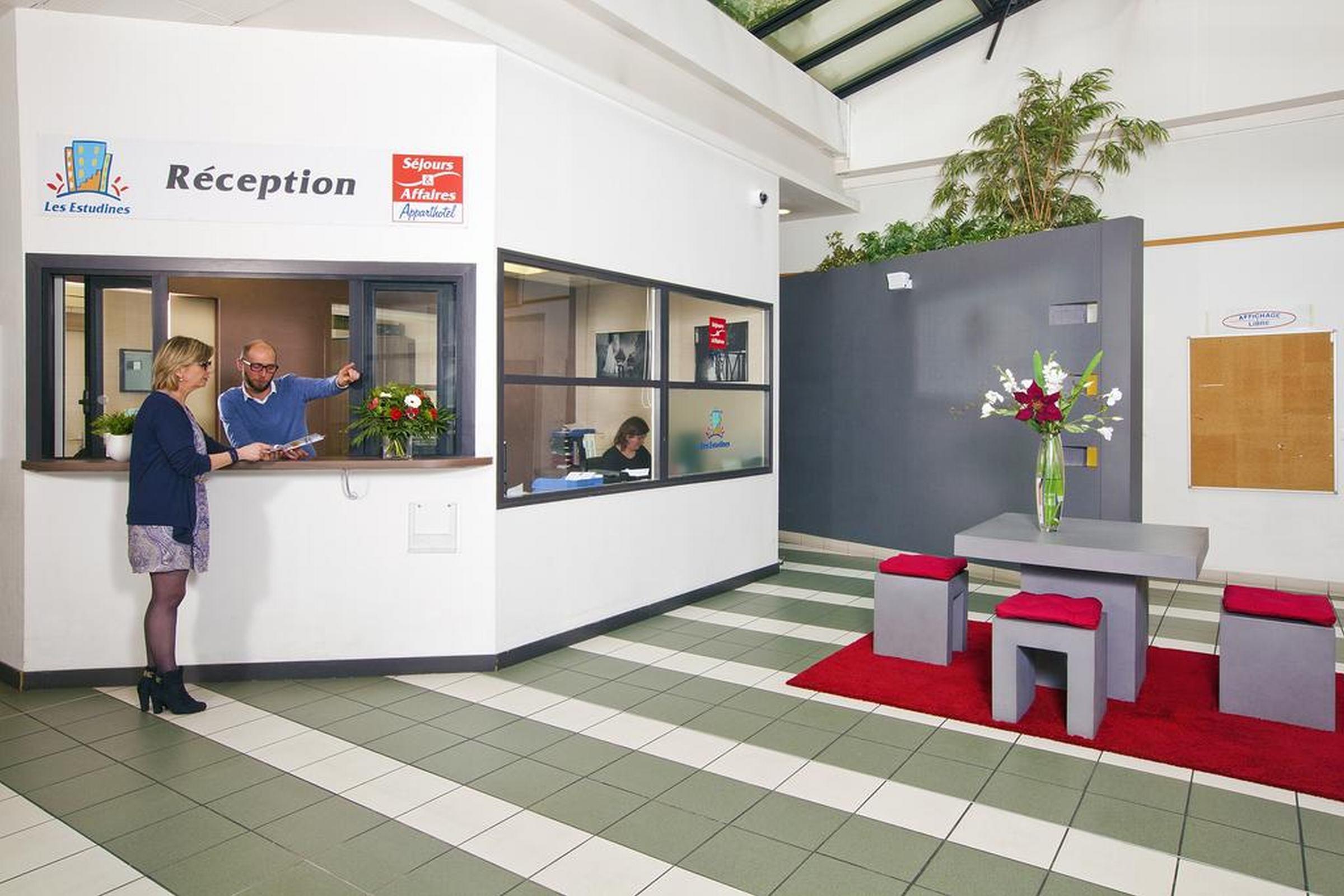 Sejours & Affaires De Bretagne Aparthotel